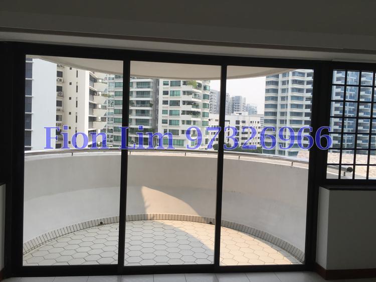 Amber Park (En Bloc) thumbnail photo
